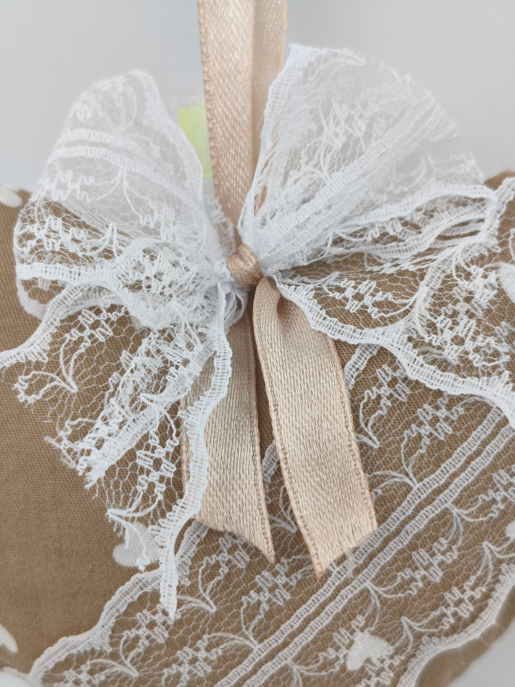 Stoffherz Beige-Weiss Dekoration 54